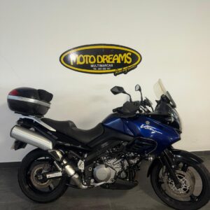 Suzuki V-Strom 1000 | 2005 | 82.338 km | 3.900€