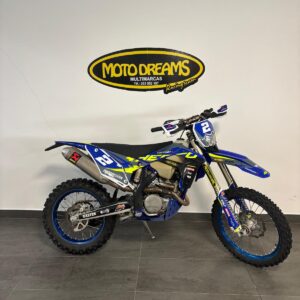 SEF 300 Factory – 2019 • 250 horas • Excelente estado!