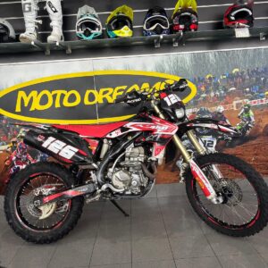 HONDA CRF 450X – ADRENALINA PURA OFF-ROAD
